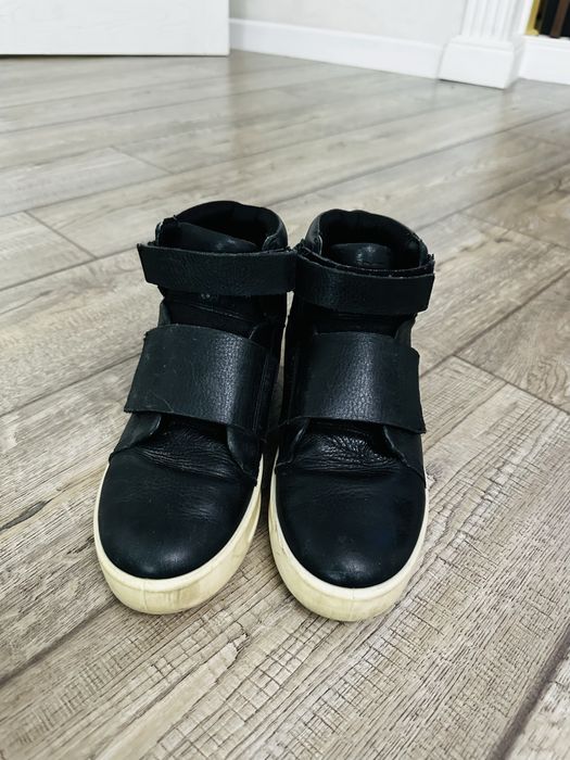 Ботинки,поу батинки