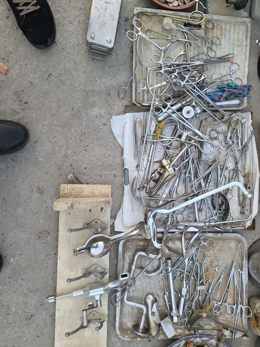 Бикс бикс бикс  медицинский инструменты