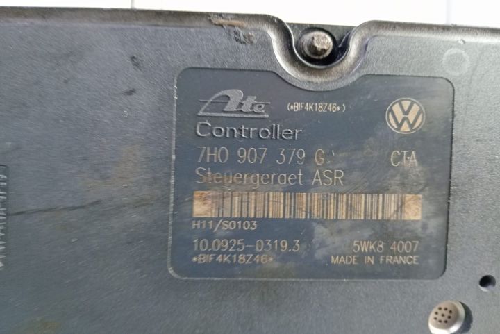 Pompa ABS  7H0614111G Volkswagen VW Caravelle T5 seria