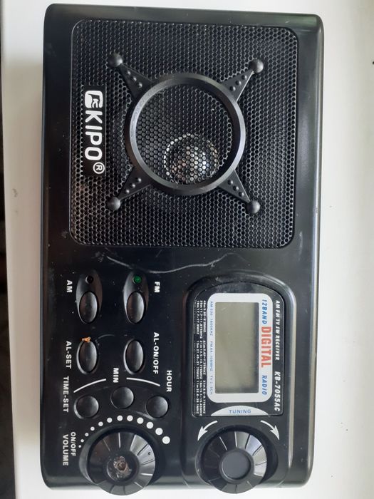 Продам радио 3000тенге