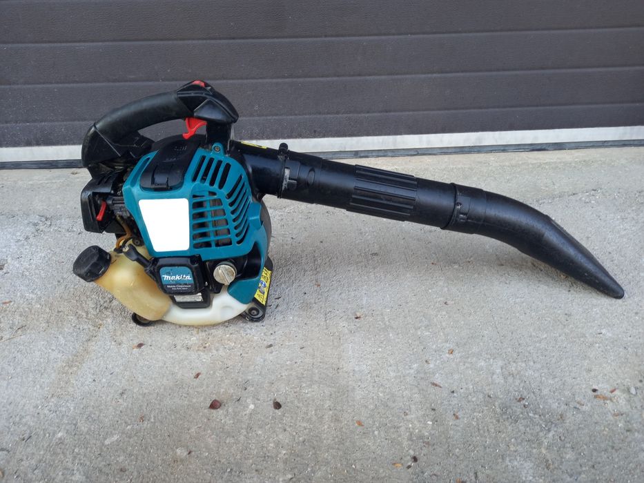 Suflanta frunze  Makita