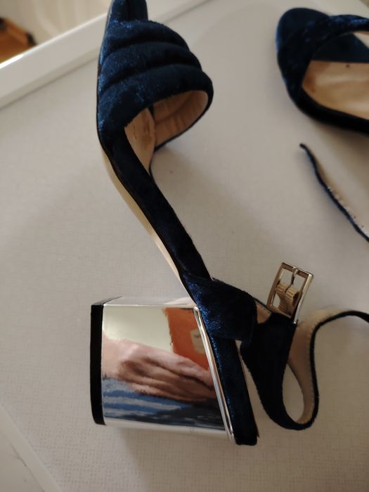 Босоножки  размер 36