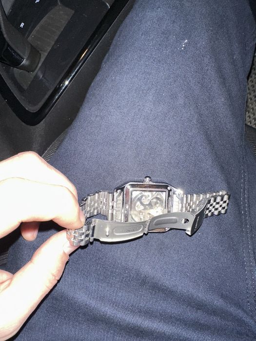 Часы картые почти новые сумма договорная