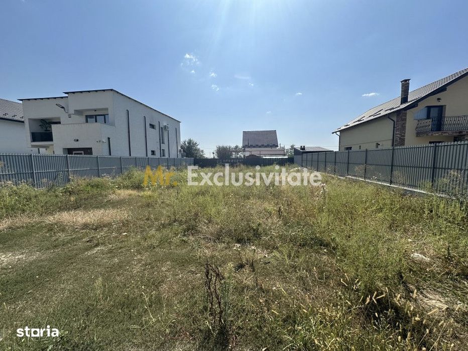 Teren imprejmuit + gard intre case zona Magic Trivale