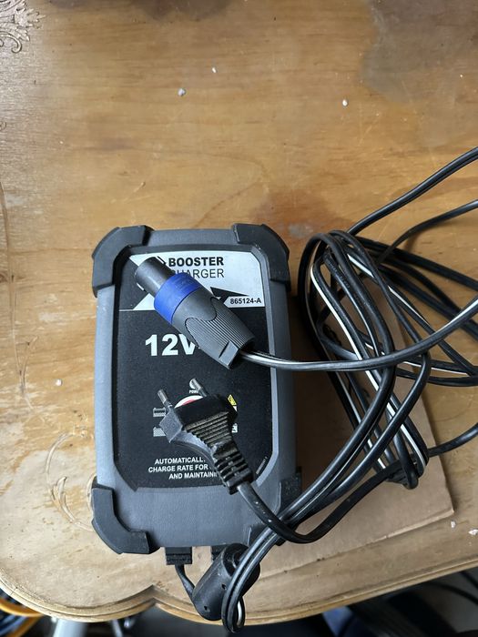 Booster auto starter masini 12v. Ca nou