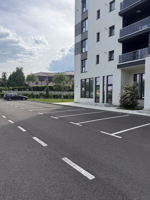 Spatiu comercial de inchiriat