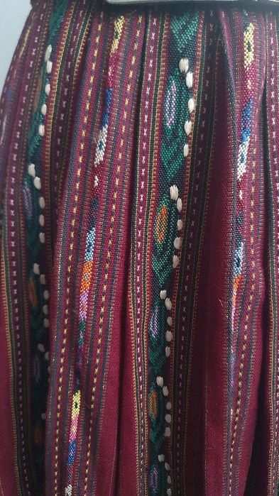 REDUCERE LUNA MAI 40%! Costum popular (ie/camasa, valnic/fota/catrinta/zadie)