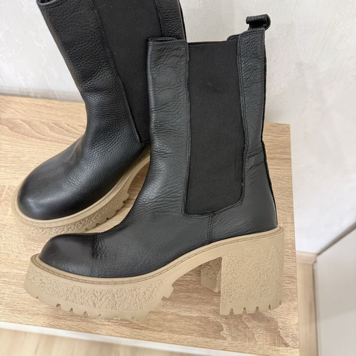 Ботинки осенние женские