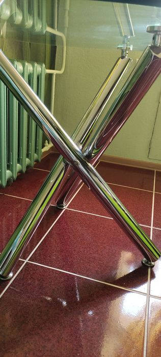 Кухонный стол стекло