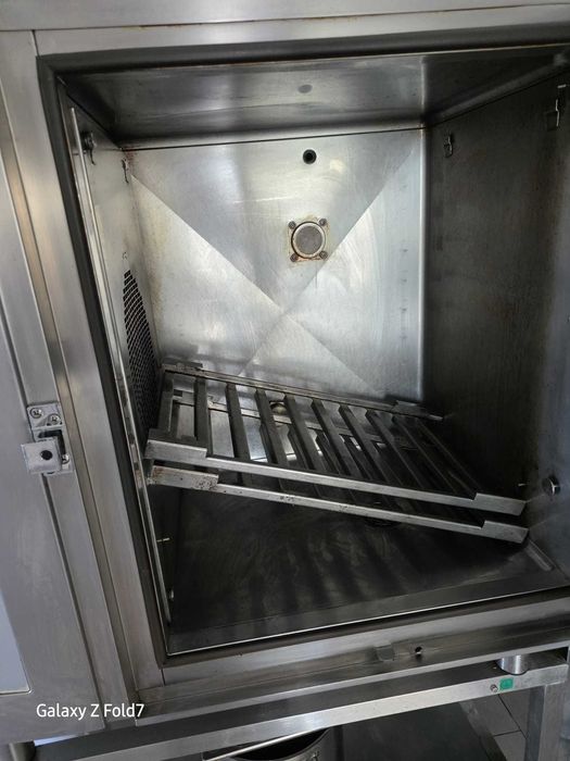 vand cuptor convectomat CONVOTHERM  10 tavi
