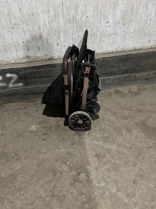 Коляска б/у зимний и летний