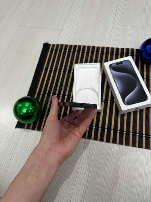 Продам айфон 15 про iphone 15 pro