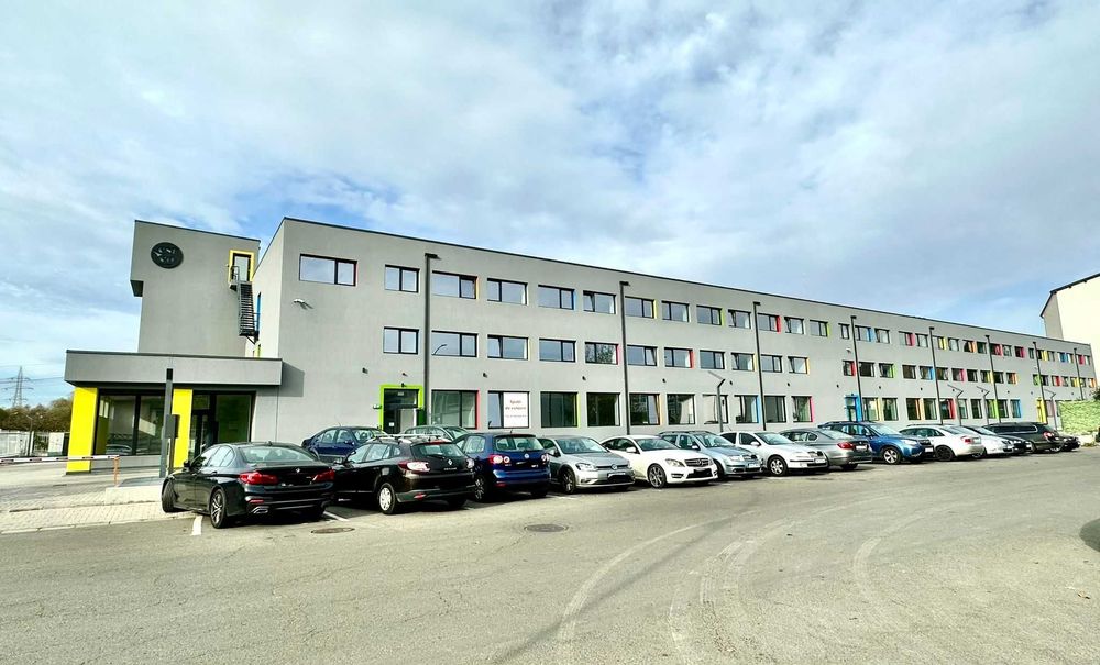 Cladire de vanzare – spatii cu CF de la 130 pana la 6000 mp utili