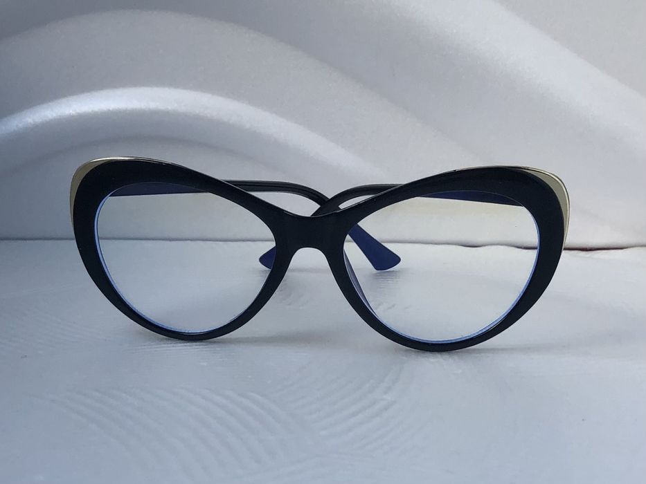 Прозрачни дамски очила за компютър