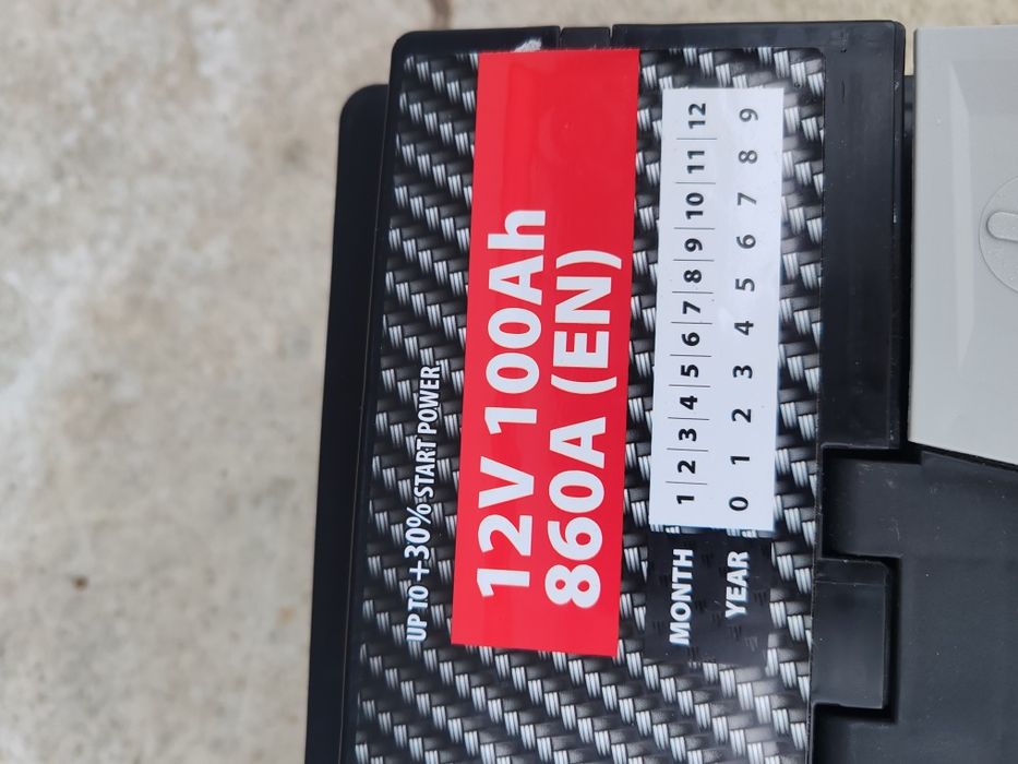 Baterie auto 12V 100Ah 860A EN – stare nouă!