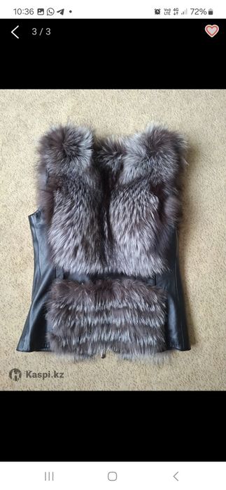 Продам женские жилетки