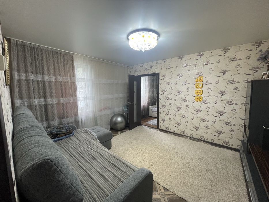 Продам  1/3 дома