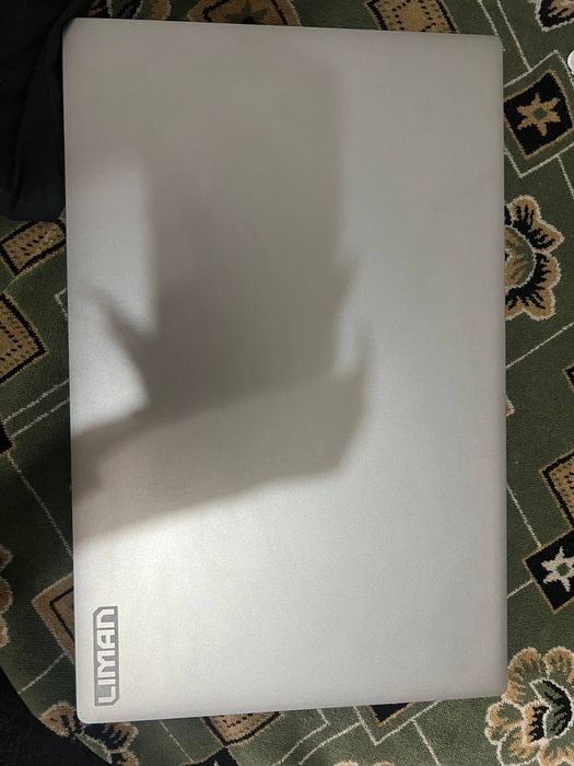 Ноутбук, пользовались 1 месяц