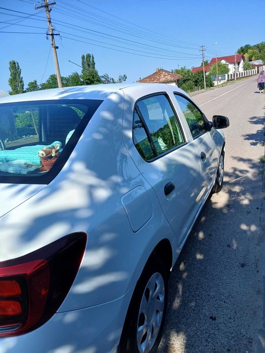 Vind logan 2020  echipat cu motor fiabil si economic de 1.0 SCE aspirat natural fara turbo.
