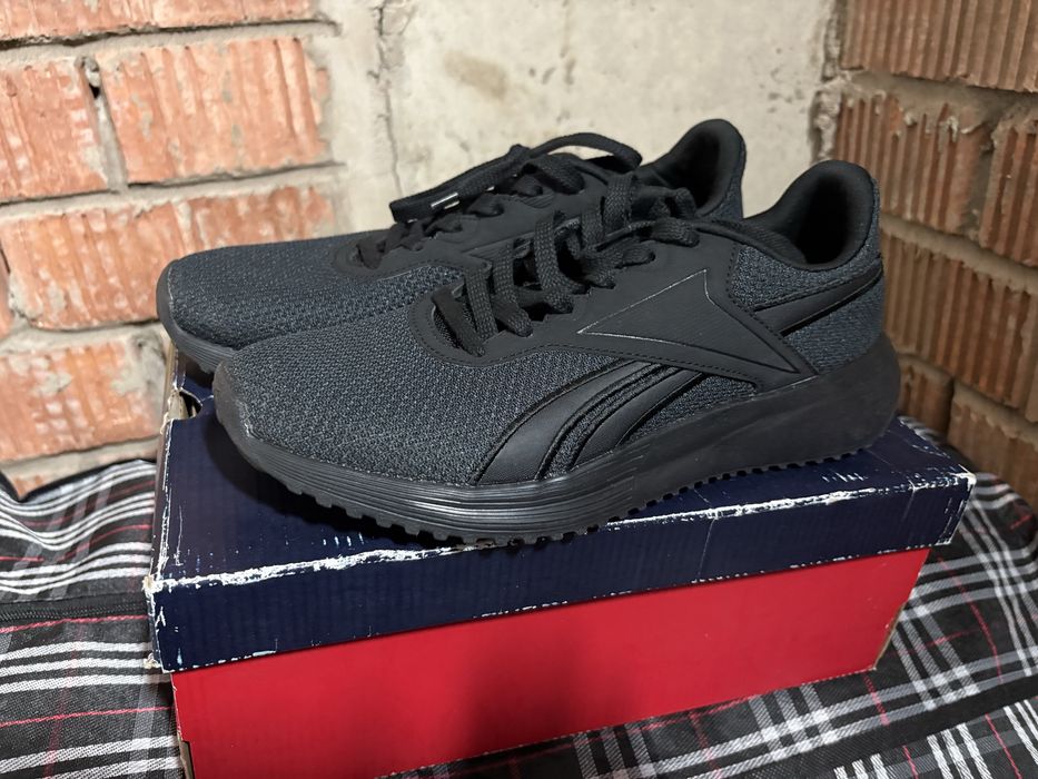 Кроссовки Adidas Nike Reebok