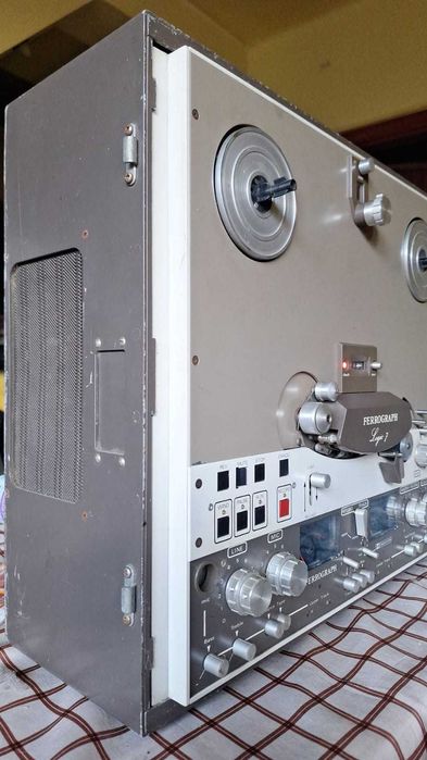 Magnetofon Ferrograph Logic7