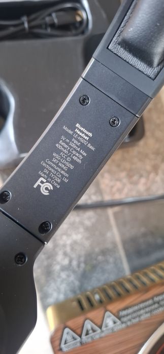 Bluetooth гарнитура наушник LEVN LE-HS012 Basic новая