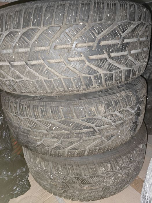 Джанти със зимни гуми 17ки 5х112