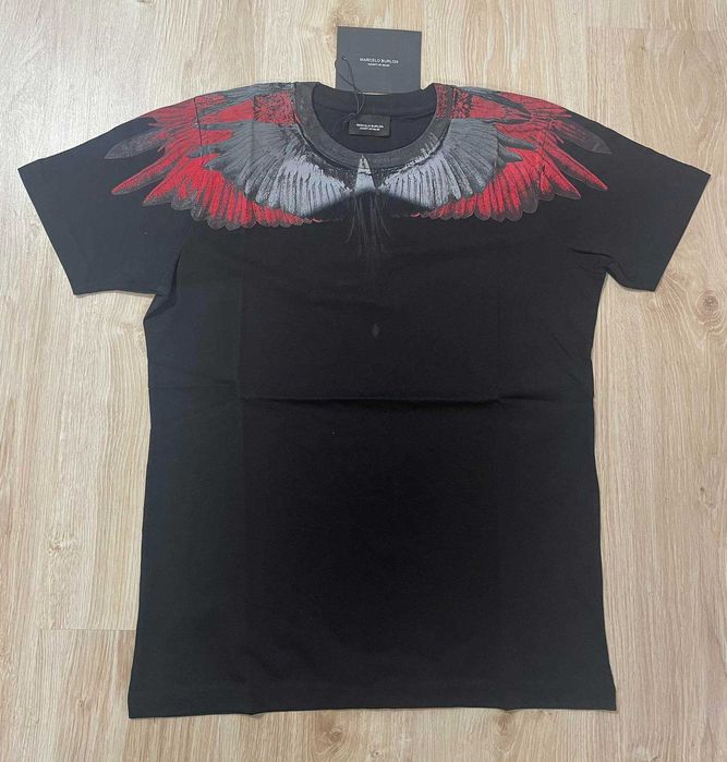 Чисто нови мъжки тениски Marcelo Burlon в черно и в бяло