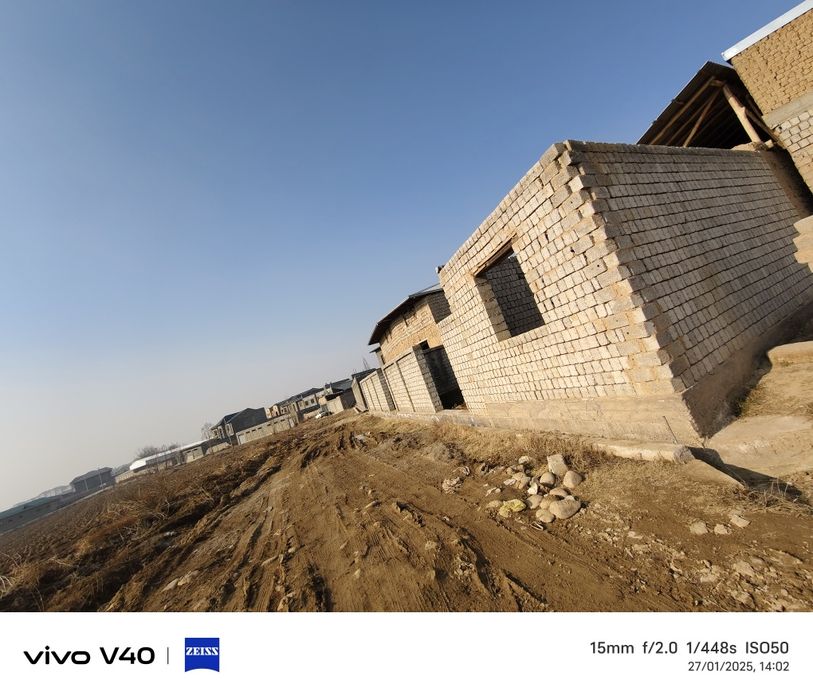 Uchastka sotiladi karopka