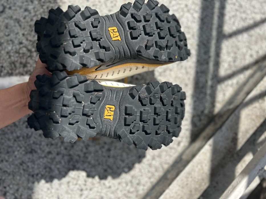 Туристически обувки Cat