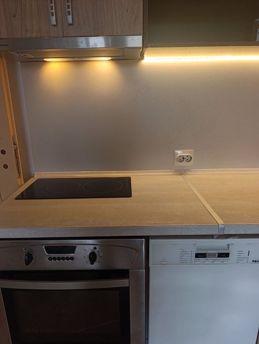 Тристаен апартамент под наем в Сухата река