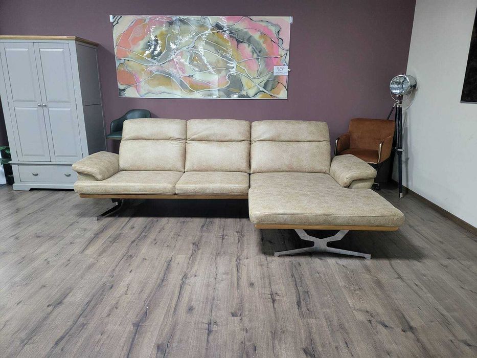 Бежов ъглов диван от плат "Bolsano"