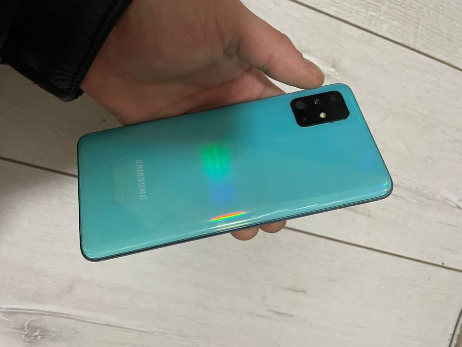Продам Samsung Galaxy A51