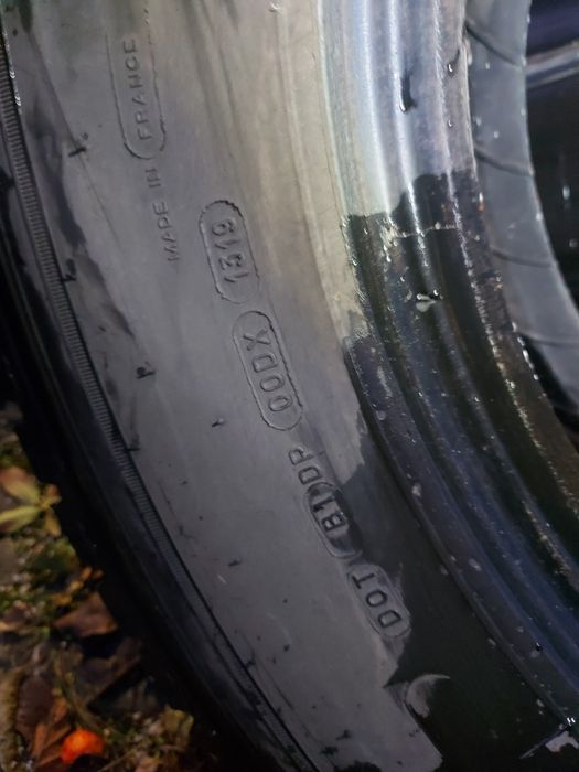 265/70R19.5 Michelin 4 броя