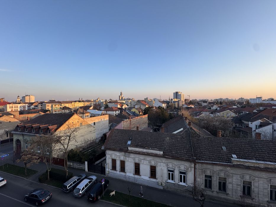 Apartament 3 camere decomandate