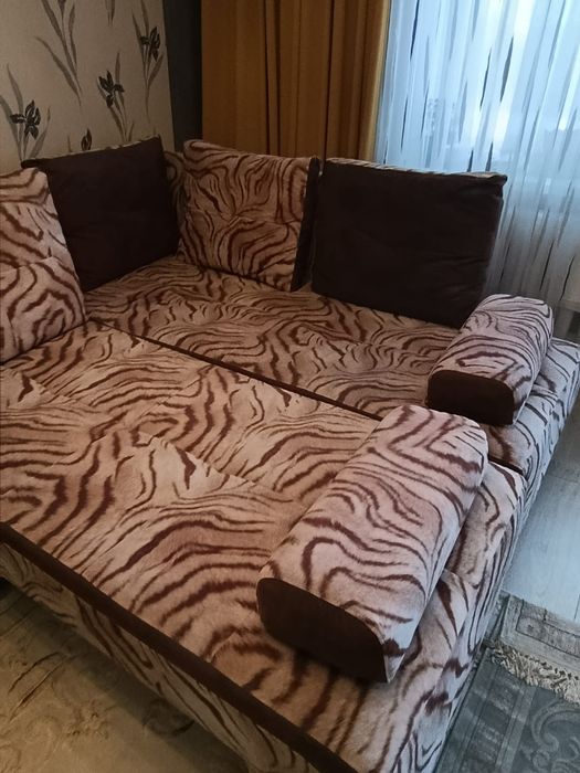 Продам угловой диван