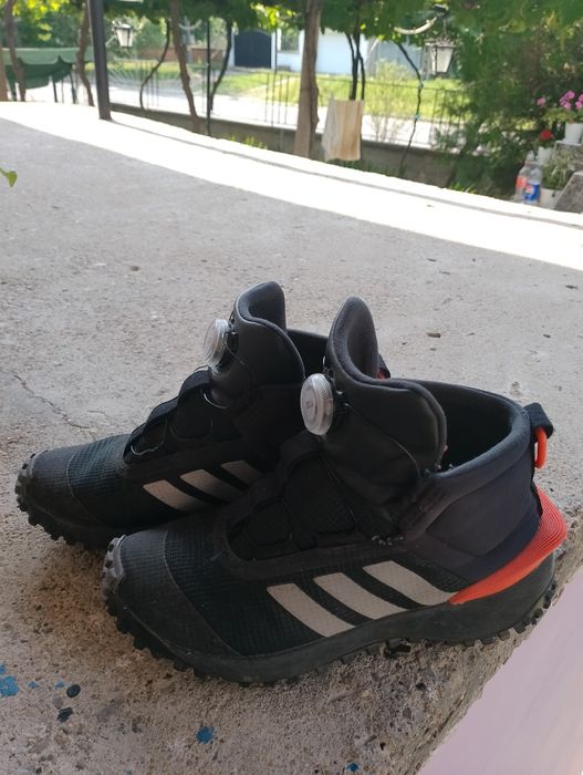 Маратонки Адидас