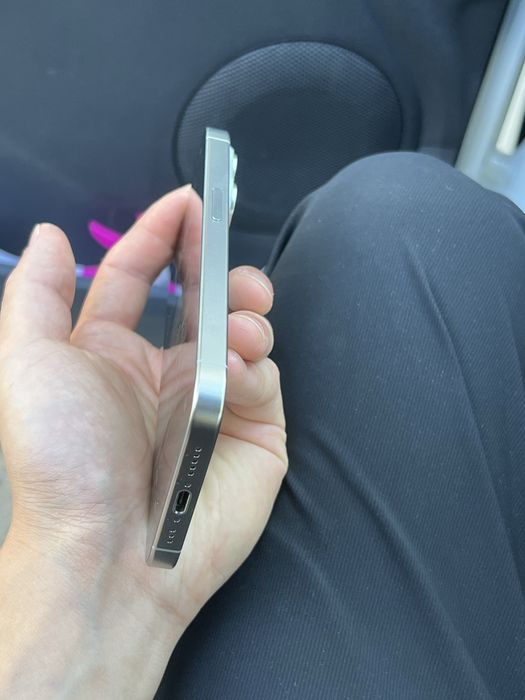 Iphone 15 pro белый 128