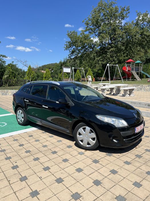 Renault Megane ||| Grandtour / Bose Edition / 1.9 dci 131cp