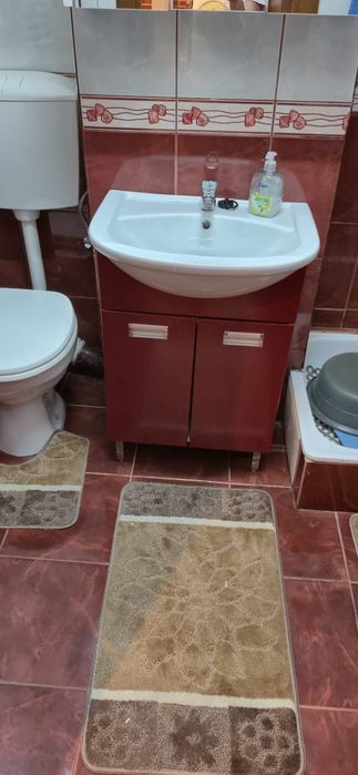 Vând apartament în Caransebeș