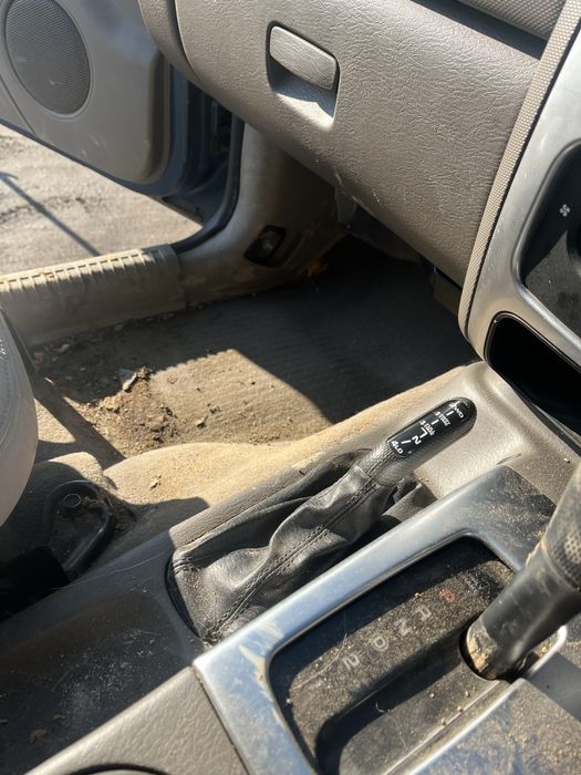 На части Jeep Cherokee 2.8crdi KJ