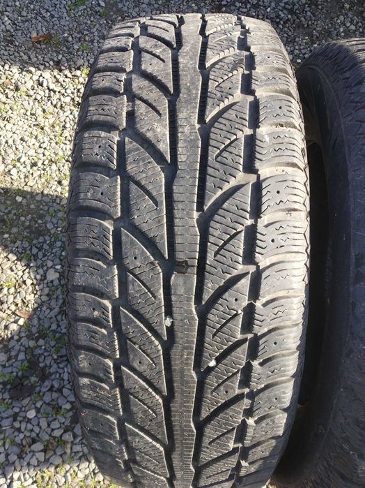 Зимни гуми 2 бр 225/65/17