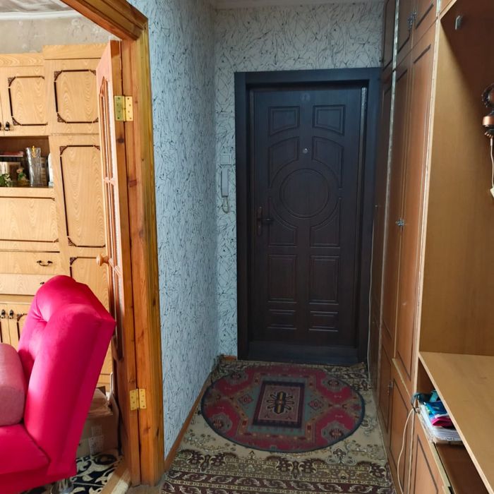 Продам 4х комнатную квартиру