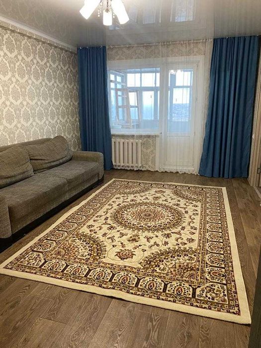 Трехкомнатная квартира в районе вокзала