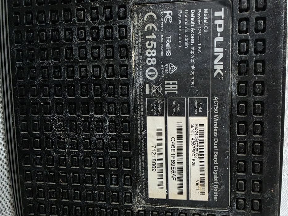 Router tp-link 300 Mbps,ac 750,tableta Samsung Galaxi tab2, 16 Gb