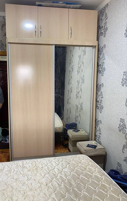 Krovat s matrasom wkaf