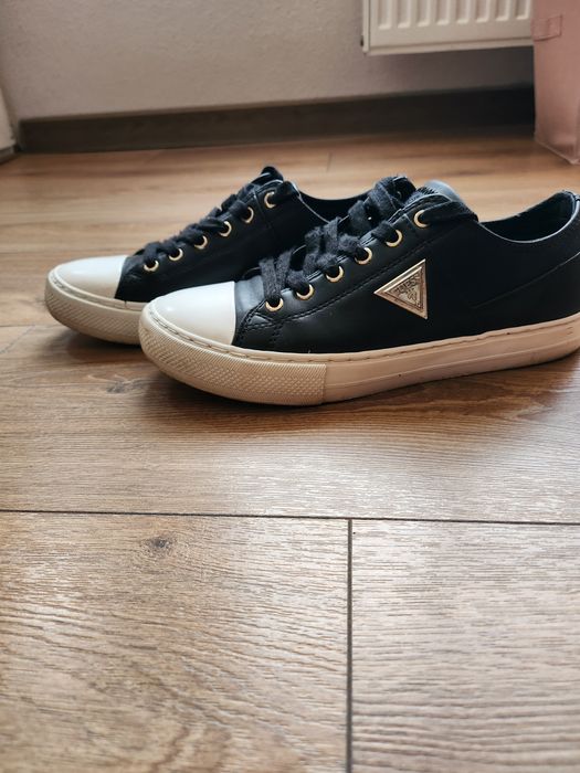 Оригинални обувки 37 номер