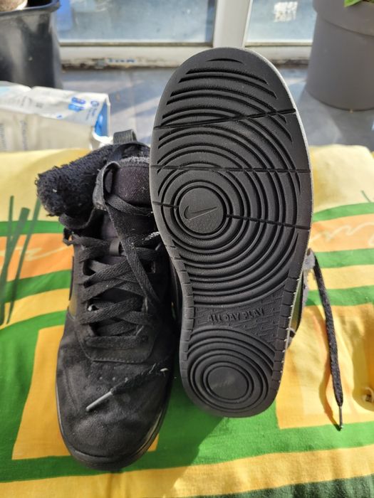 Маратонки Nike 38 номер