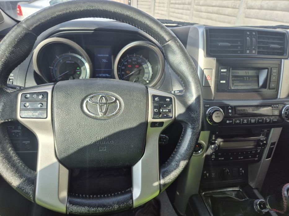 TOYOTA Unknown Model 2013 — imagine 5