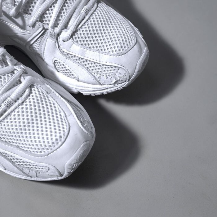 Vetements x Reebok Spike Runner 200 White – Mărimea 40
